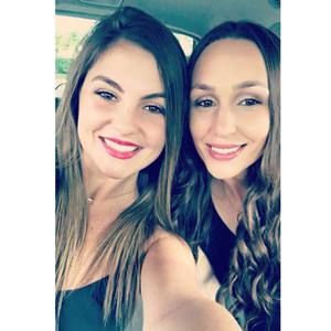 Meet your Posher, Shea